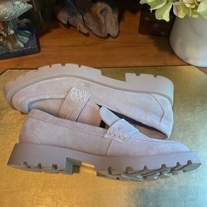 Dolce Vita Elias in Dune Suede | Worn Once!